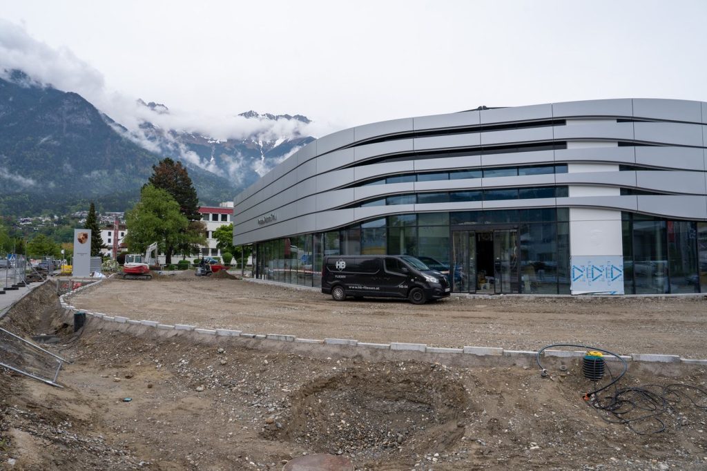 Blick auf den Neubau